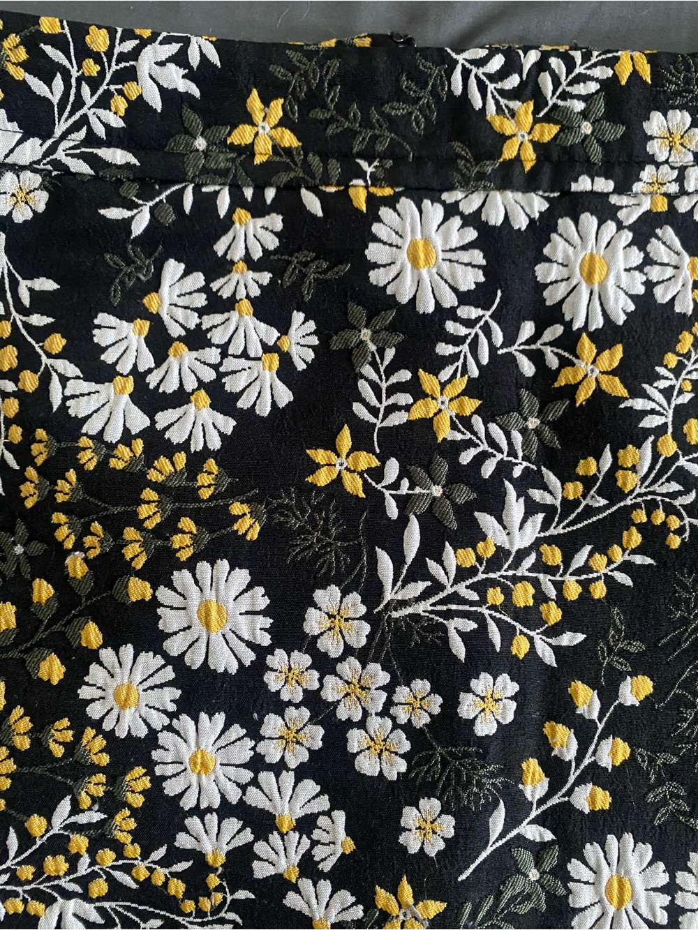 LOFT Black Mini Skirt with White & Yellow Floral Embroidery - Picture 4 of 4